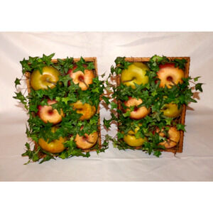 Vintage Home Interior Apples with Greenery Hanging Wall Decor